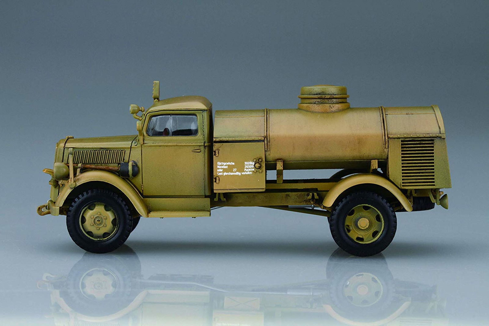 Hasegawa German 3ton Truck (Box Type Rescue Vehicle/Refueller - BanzaiHobby