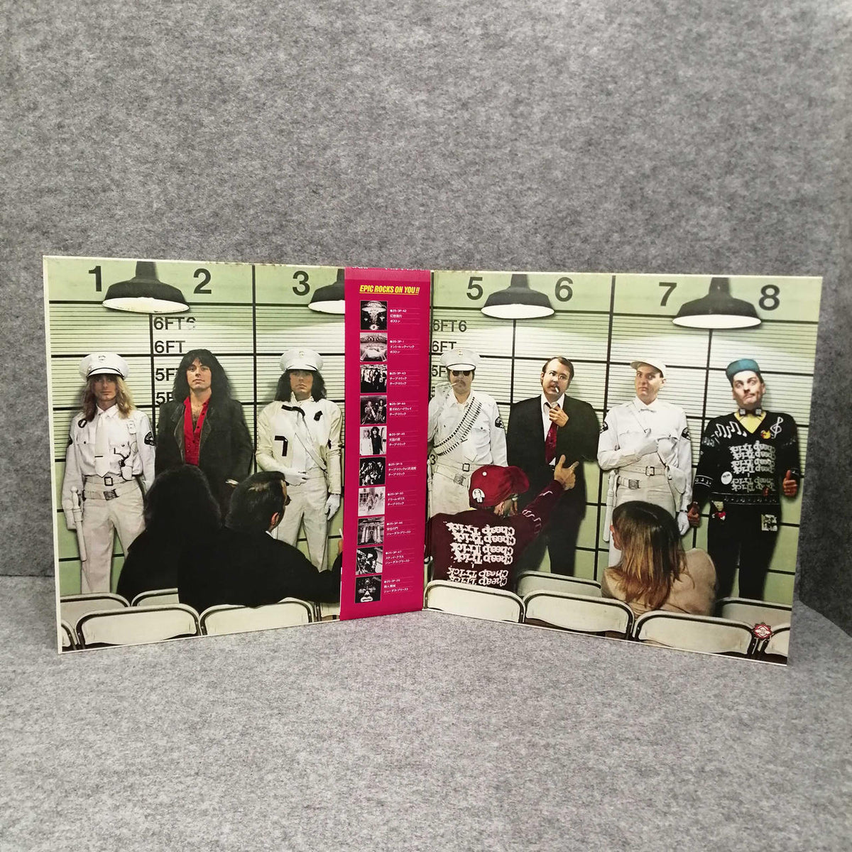 EPIC SONY Cheap Trick 'Dream Police' 25・3P-50