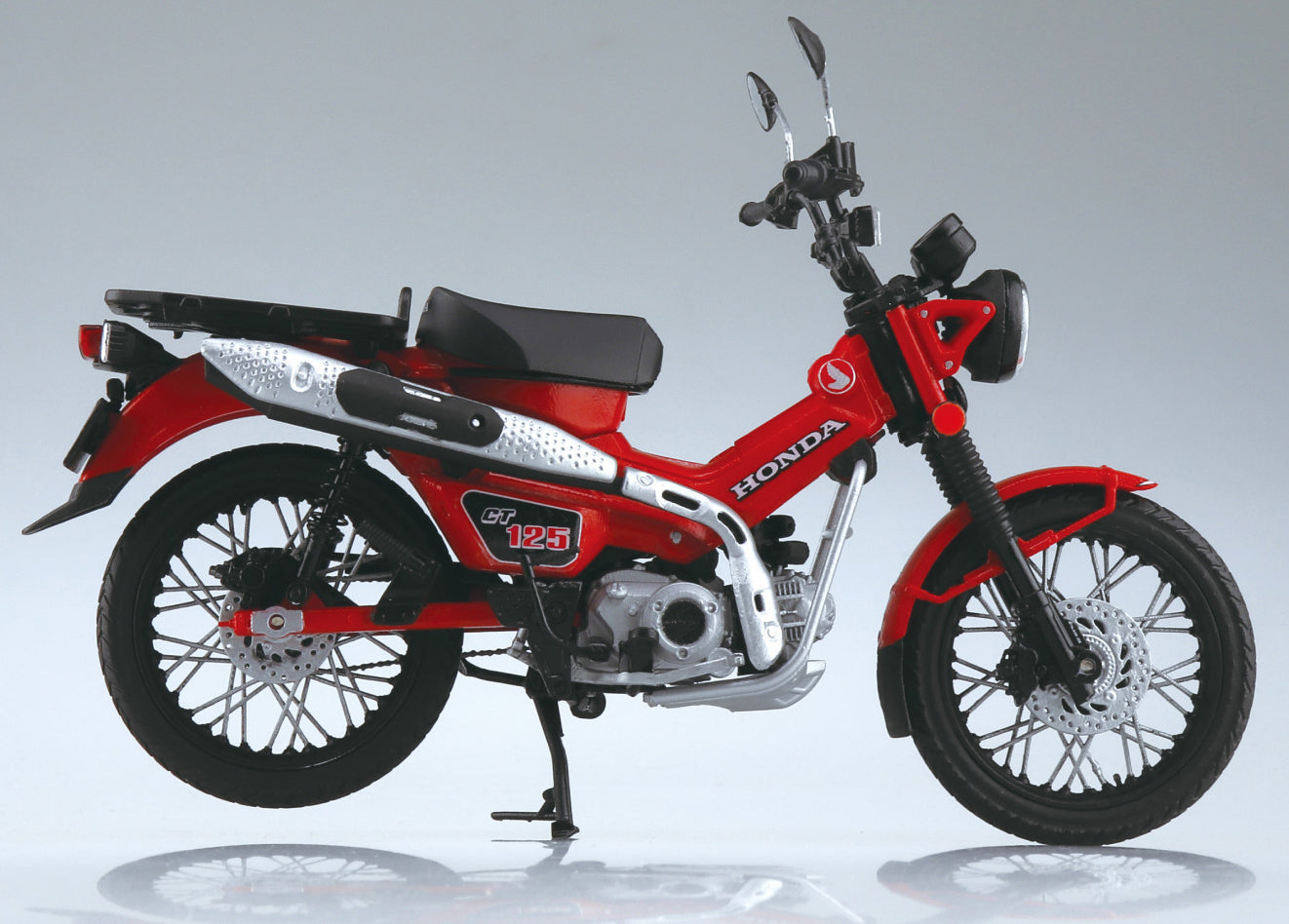 Aoshima 1/12 Honda CT125 Hunter Cub Glowing Red - BanzaiHobby