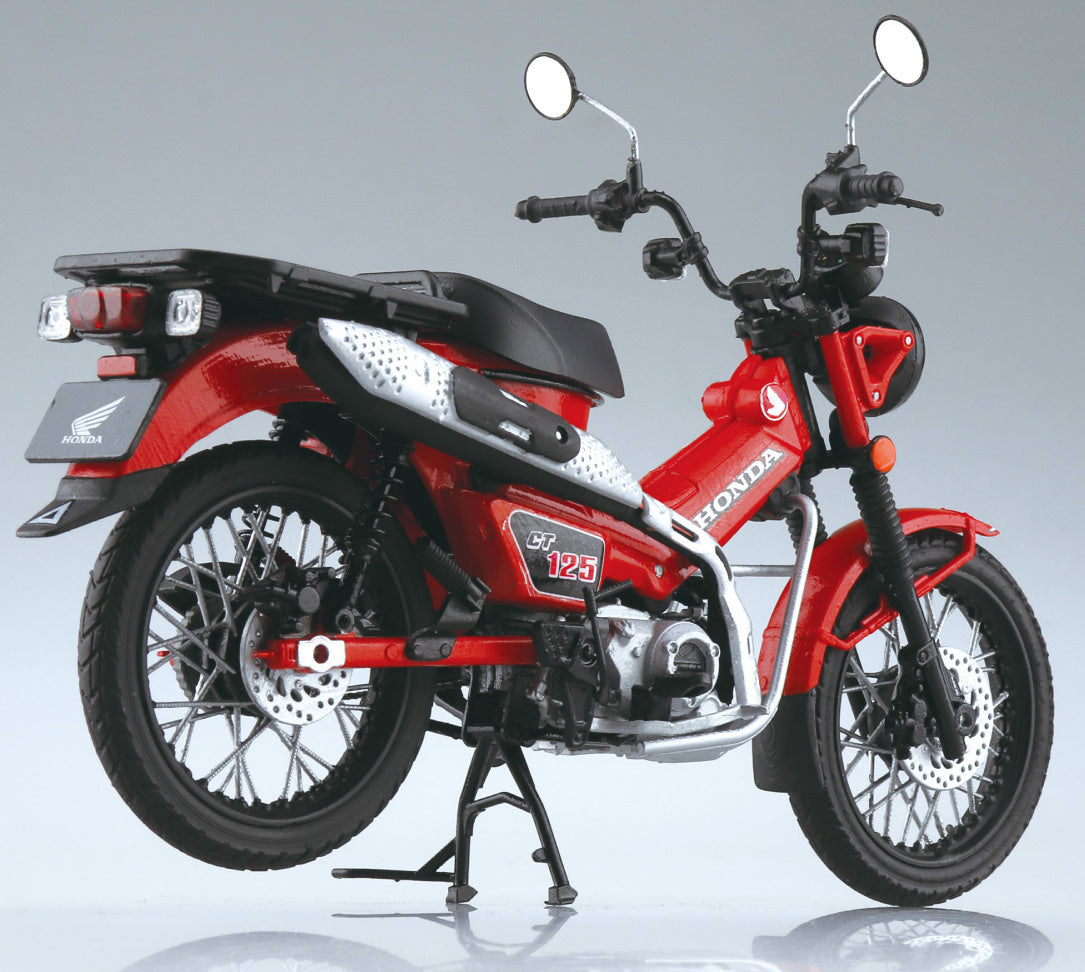 Aoshima 1/12 Honda CT125 Hunter Cub Glowing Red - BanzaiHobby