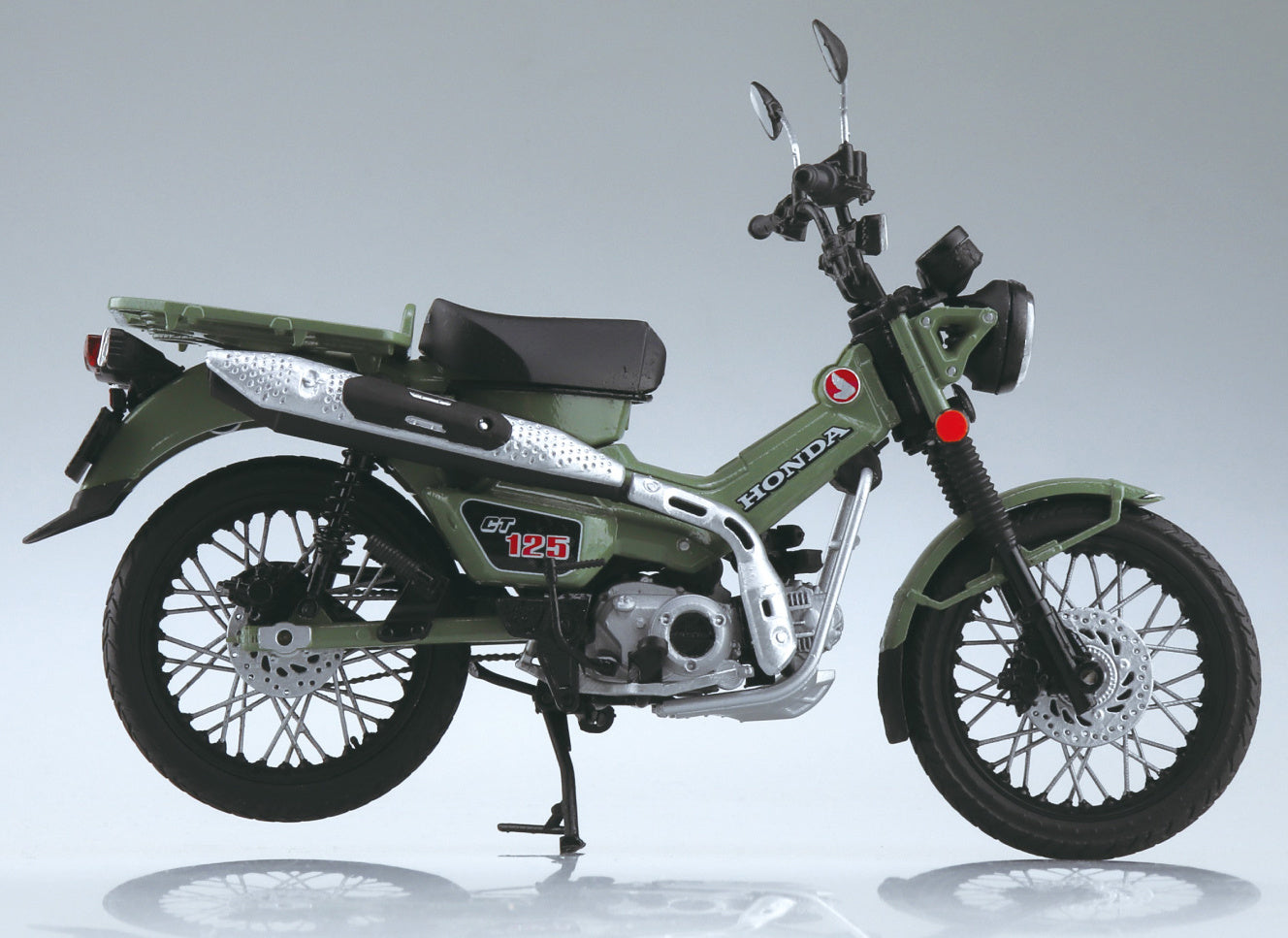 Aoshima 1/12 Honda CT125 Hunter Cub Pearl Organic Green - BanzaiHobby
