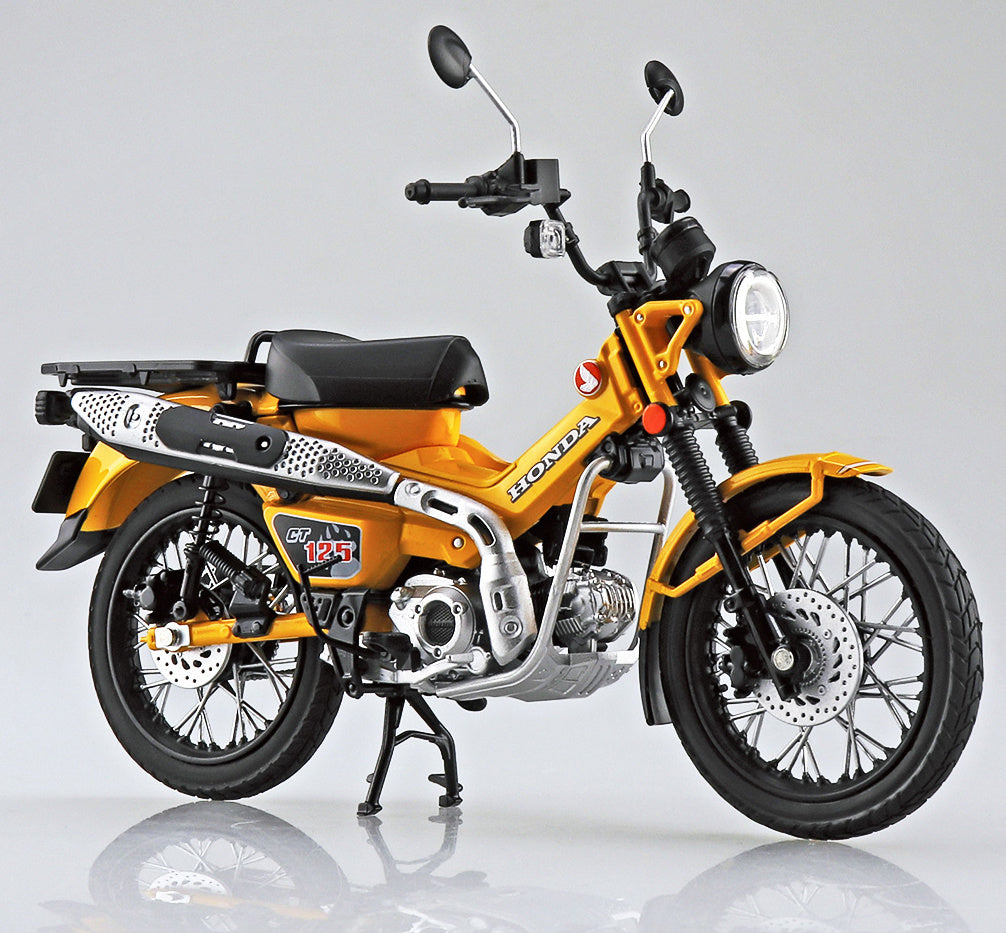 Aoshima 1/12 Honda CT125 Hunter Cub Turmeric Yellow - BanzaiHobby