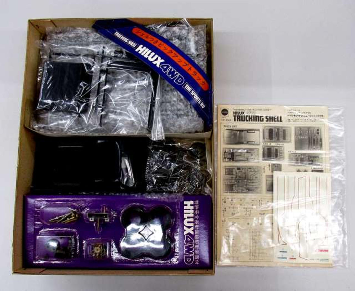 Nichimo 1/20 Toyota Hilux 4WD Tracking Shell Motorized Kit [MC-2063] - Banzai Thrifting | BanzaiHobby