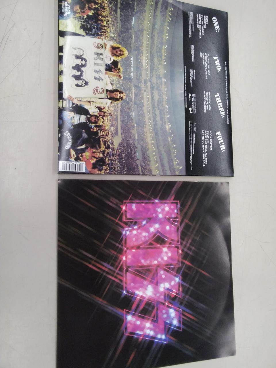 MERCURY KISS ALIVE!