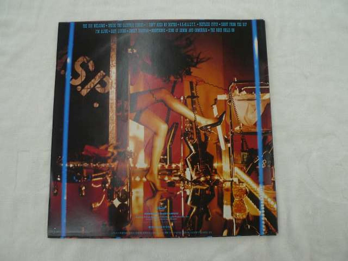 - INSIDE THE ELECTRIC CIRCUS
