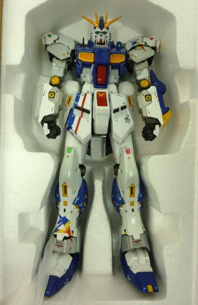 BANDAI Chogokin RX-93FF Nu Gundam: Char's Counterattack