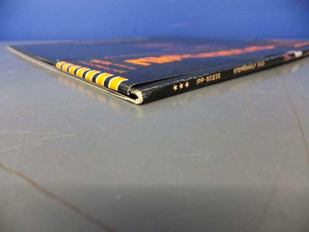 Toshiba EMI Corporation STEPPENWOLF/STEPPENWOLF GOLD IPP-80232/STEPPENWOLF GOLD