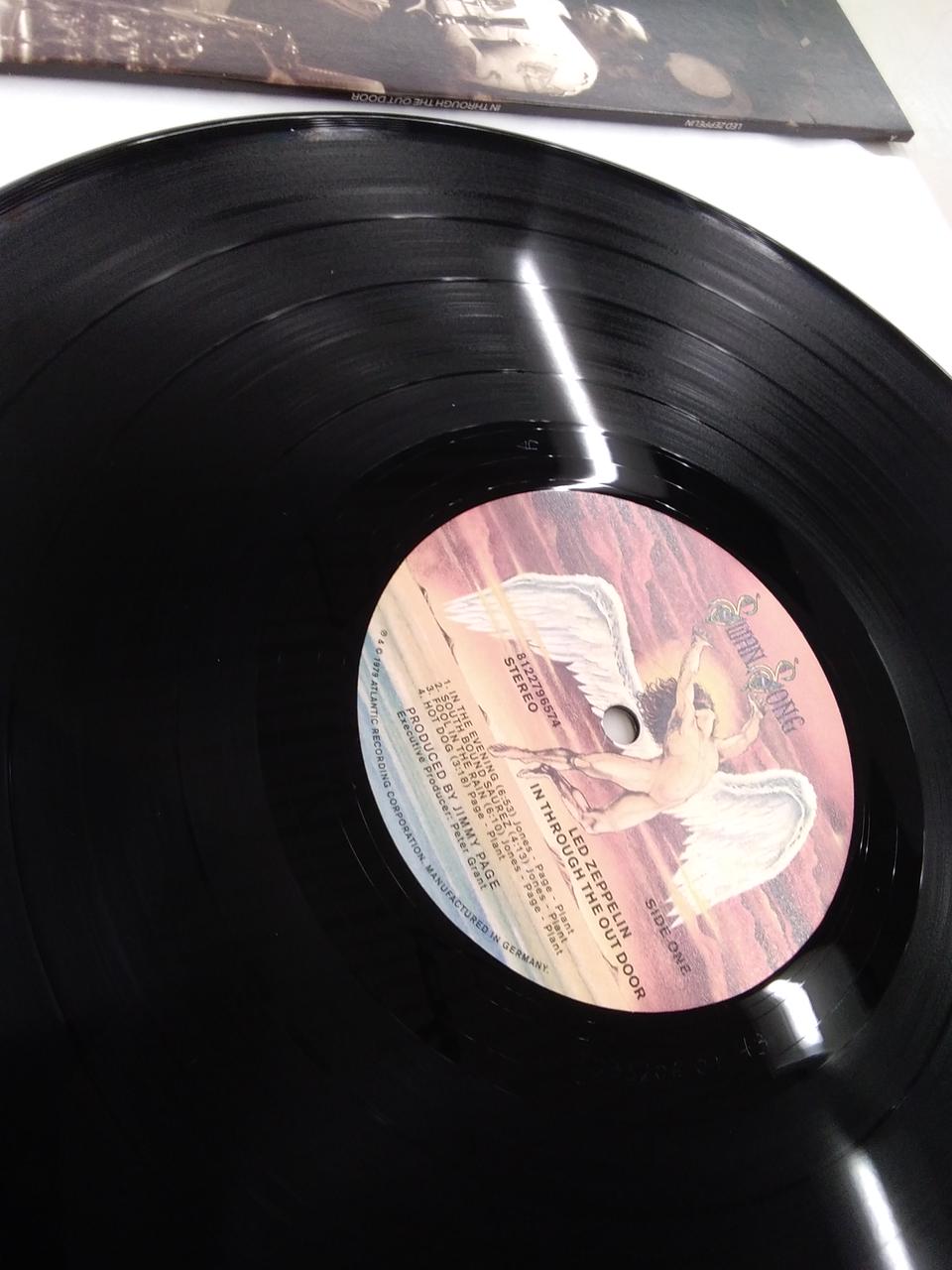 SWAN SONG LED ZEPPELIN IN THROUGH THE OUT DOOR