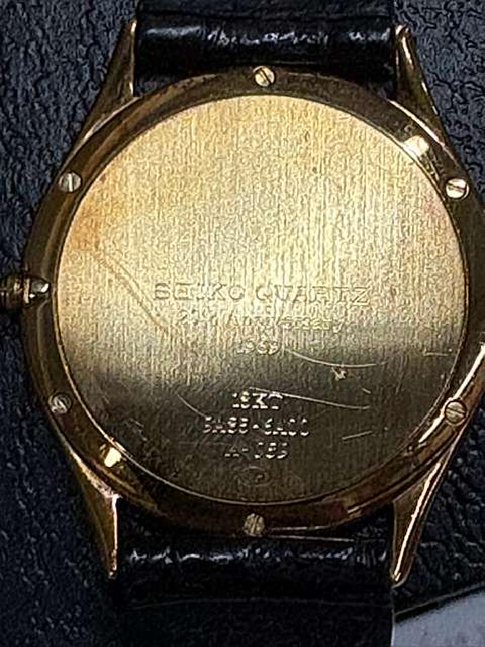 SEIKO Quartz 20TH ANV/18KT 9A85-6A00 - Banzai Thrifting | BanzaiHobby