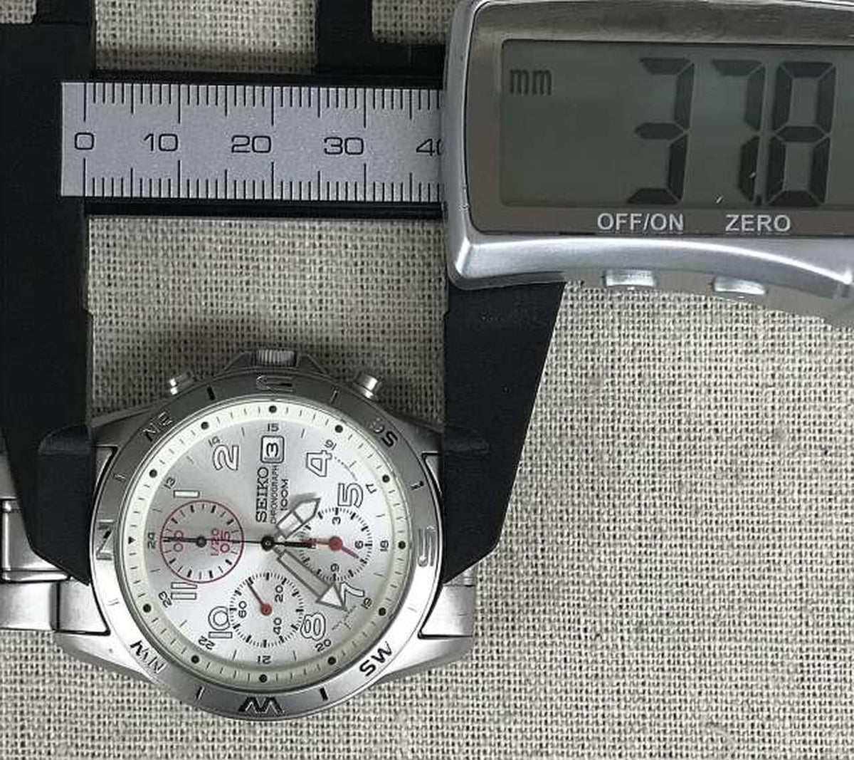 SEIKO Quartz Wristwatch 7T92-0DX0
