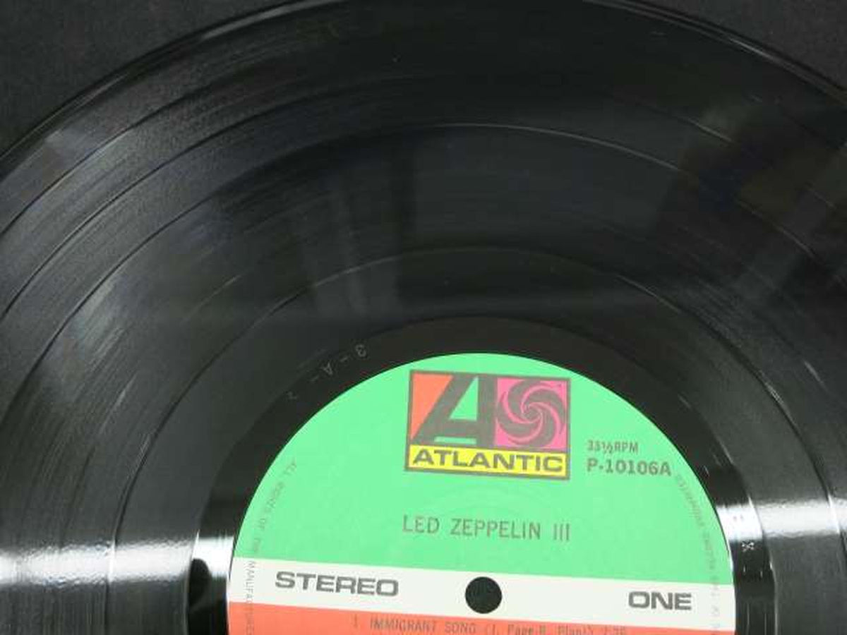 ATLANTIC Western Music Led Zeppelin III P-10106A