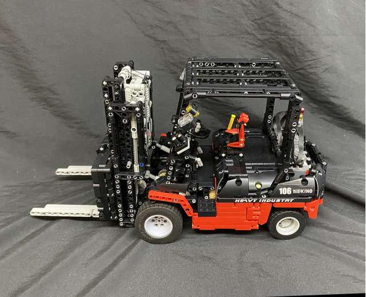 MOULD KING [With Power Supply] Forklift RC 13106 - Banzai Thrifting | BanzaiHobby