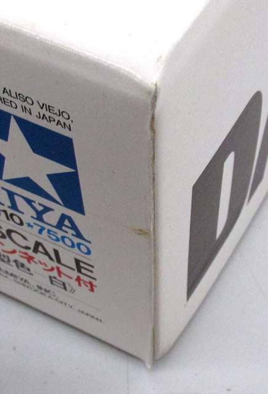 TAMIYA 1/12 Fairlady 240ZG (Retail Type) Display Model [12010] - Banzai Thrifting | BanzaiHobby