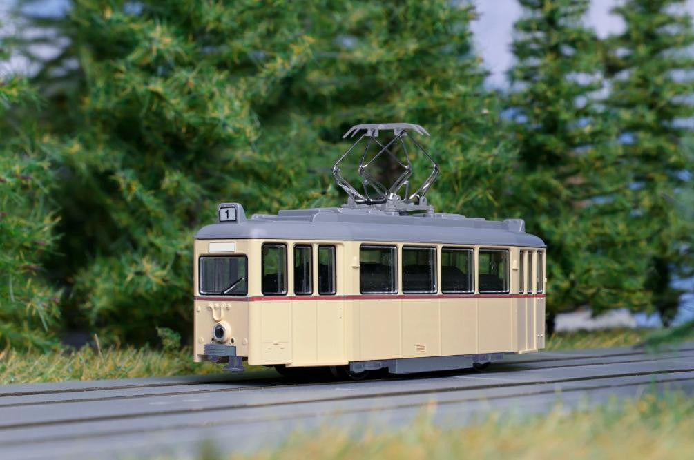KATO 14-806-A N-Gauge My Tram Classic Single (Red Stripe)