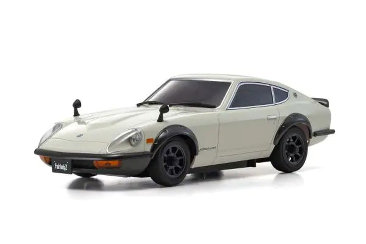 Kyosho 32637W MA-020 r/s Nissan Fairlady 240ZG White - BanzaiHobby