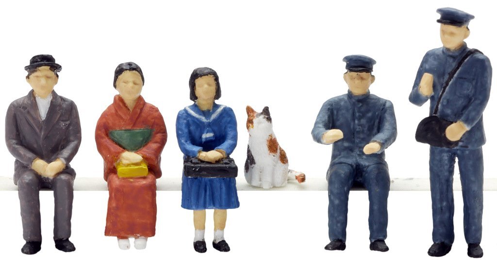 The Human 80 HO Scale Figure: People and Cat at Station Nekoya