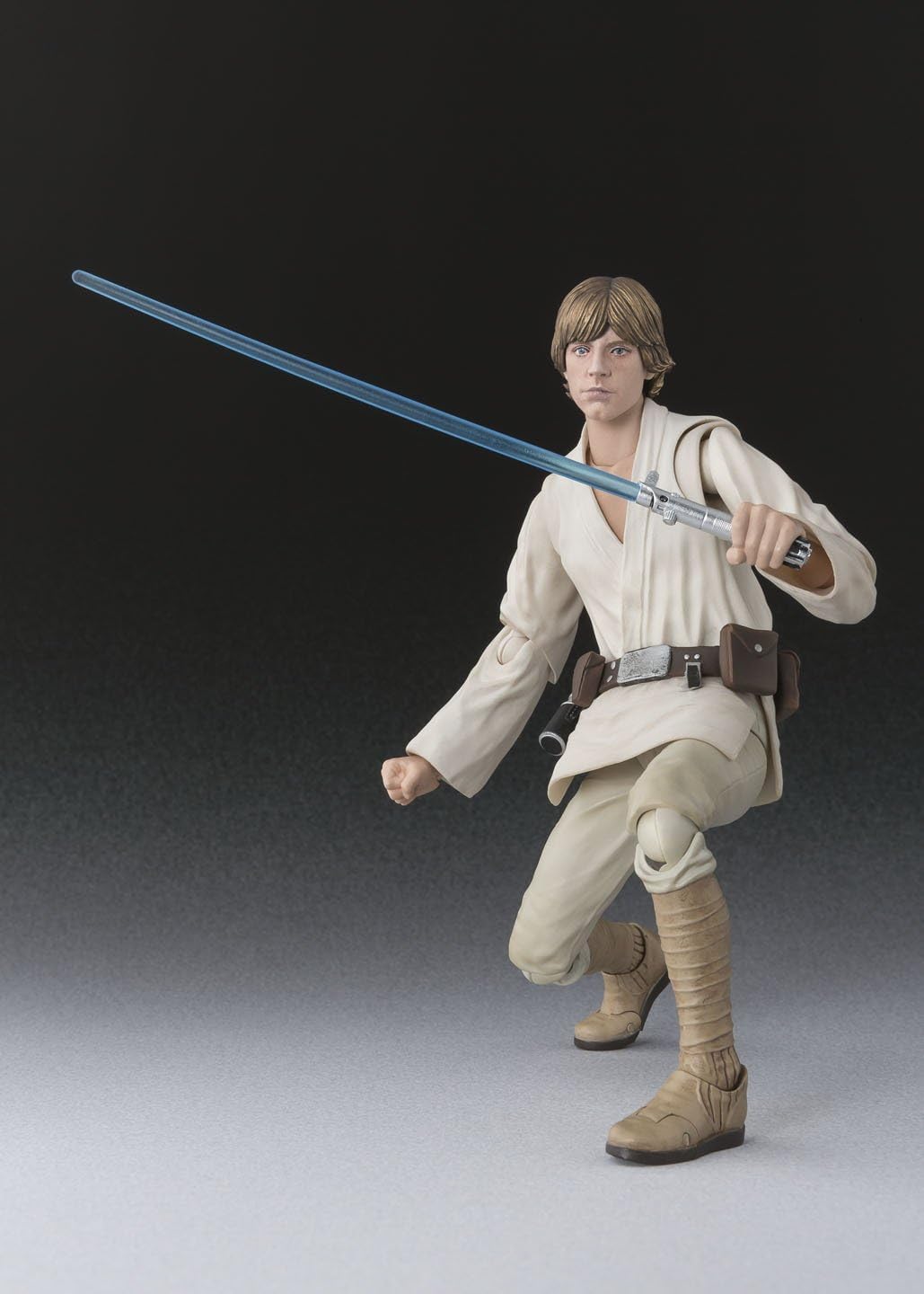S.H.フィギュアーツ Star Wars: Episode IV A New Hope ルーク・スカイウォーカー（A NEW HOPE）（再販版）約150mm ABS&PVC製 塗装済み可動フィギュア - BanzaiHobby