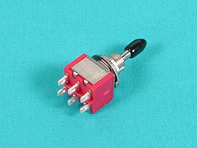6P Toggle Switch - Self-Neutral Function