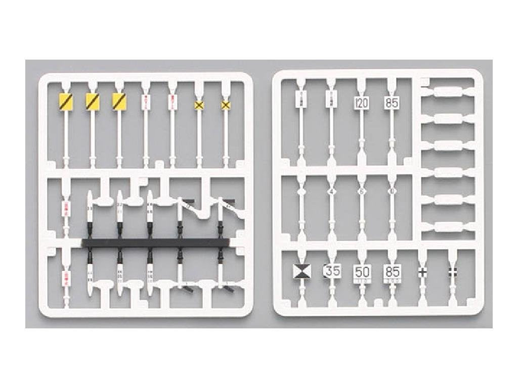 3075 Track-side Accessories Set 1